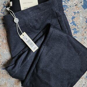 Max studio side medium slim leg stretch pant nwt